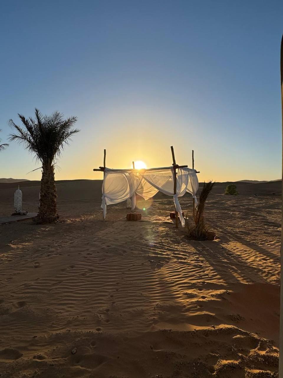 Hotel Sahara Luxury Camp Vip Merzouga Zewnętrze zdjęcie